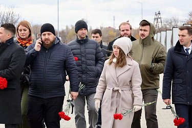 Молодые парламентарии в ЛНР